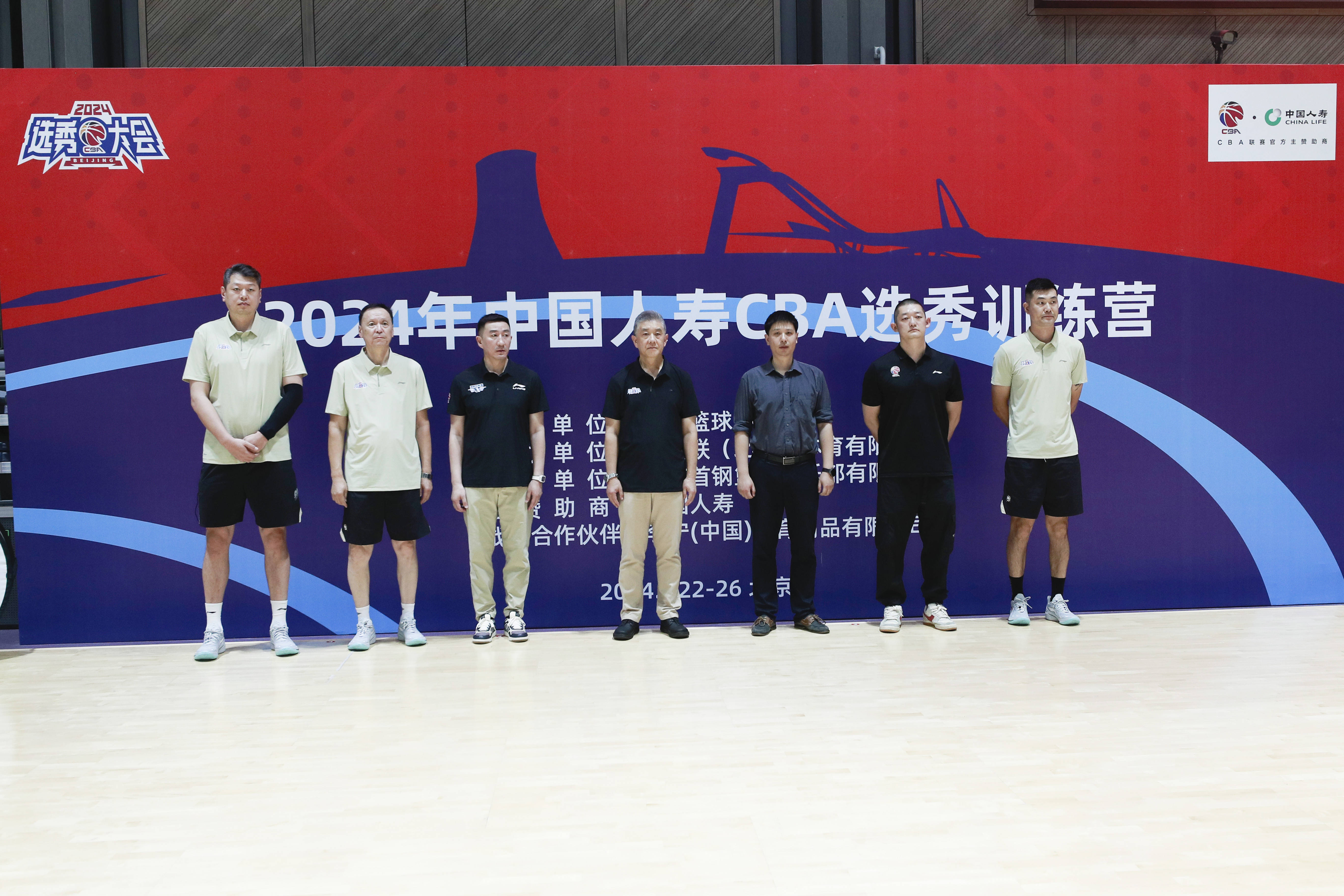 球队选秀大会举办，青年选手展现实力