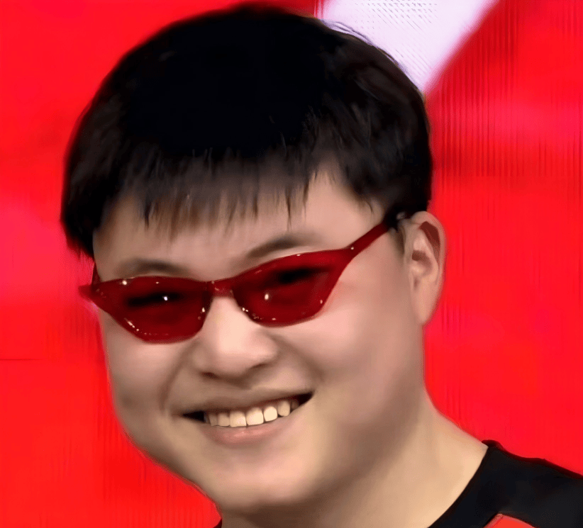 Uzi重要时刻出色防守，C9带队取胜！的简单介绍